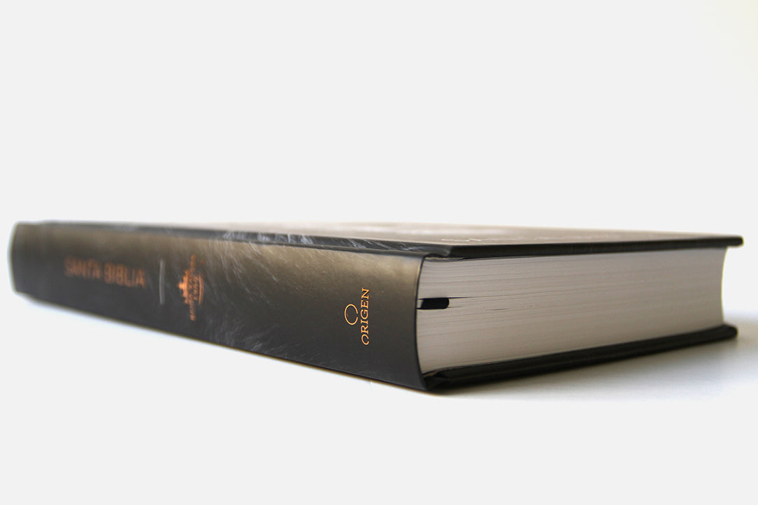 Biblia Reina Valera 1960 letra grande. Tapa dura, León de Judá, tamaño manual/ Spanish Bible RVR 1960. Handy Size, Large Print, Hardcover, Lion of Judah interior 3 (ISBN 9781644733868)