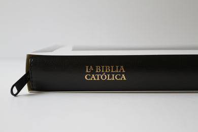 La Biblia Católica letra y tamaño grande. Símil piel negra, cremallera / Catholic Bible in spanish Black Leathersoft with Zipper interior 5 (ISBN 9781644734612)