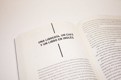 Juanes. La Biografía / Juanes. The Biography interior 5 (ISBN 9781644736920)