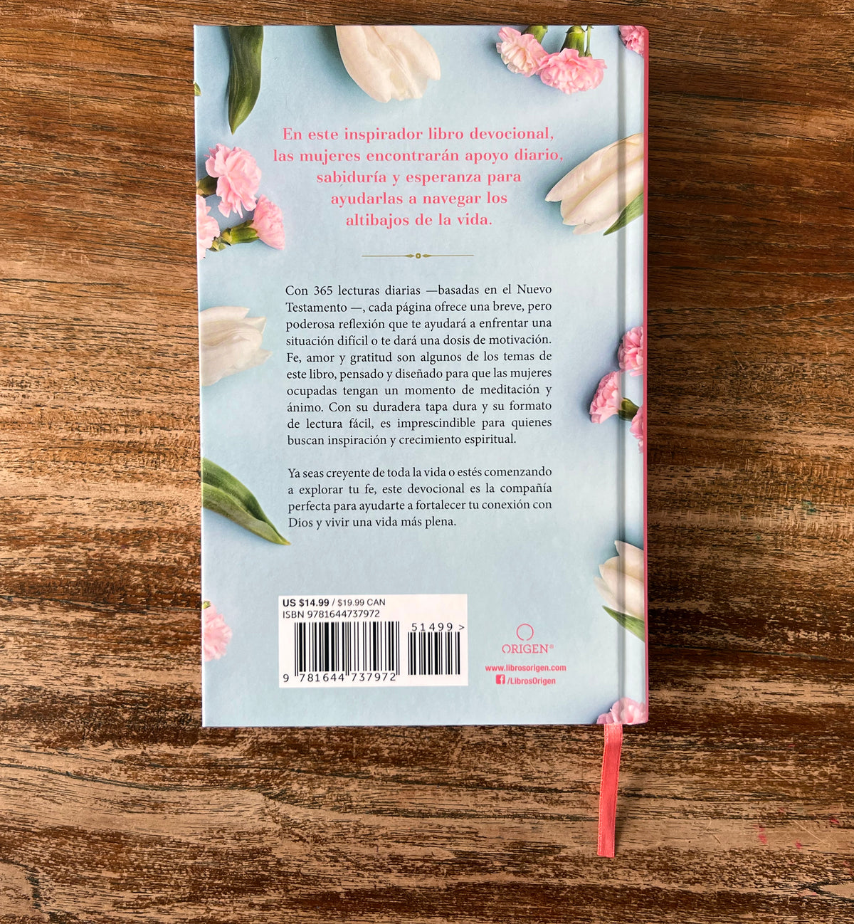 Un año con Dios: 365 devocionales del nuevo testamento para la mujer / A Year with God: 365 New Testament Devotionals for Women interior 2 (ISBN 9781644737972)