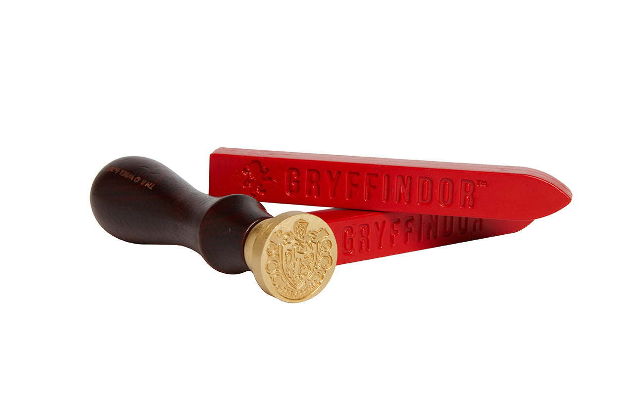 Harry Potter: Gryffindor Wax Seal Set inside page 2
