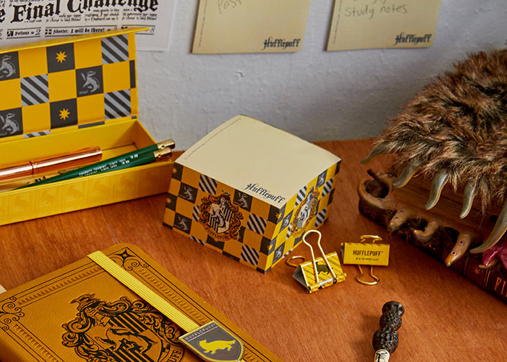 Harry Potter: Hufflepuff Memo Cube inside page 1