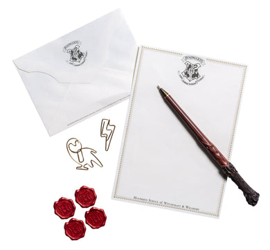 Harry Potter: Hogwarts Acceptance Letter Stationery Set inside page 5