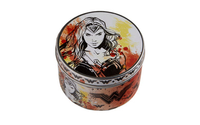 DC Comics: Wonder Woman Scented Candle (5.6 oz.) inside page 1