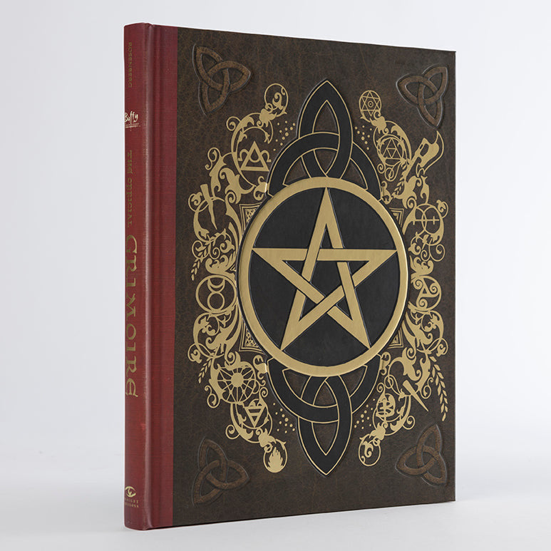 Buffy the Vampire Slayer: The Official Grimoire inside page 4