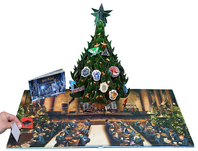 Harry Potter: A Hogwarts Christmas Pop-Up inside page 1