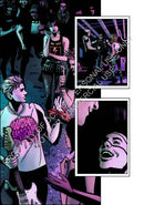 Constantine: Distorted Illusions US - Paperback / softback