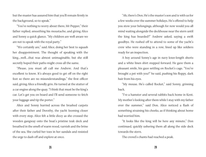 Mysteries at Sea: The Royal Jewel Plot GB - Paperback / softback