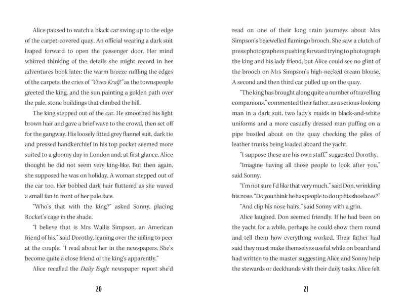 Mysteries at Sea: The Royal Jewel Plot GB - Paperback / softback