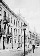 City of Lions US - Paperback / softback