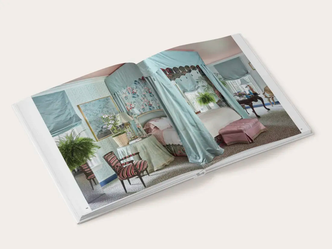 Veranda At Home in the South US - Hardback