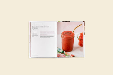 The Plant Based Cookbook for Women US - Hardback