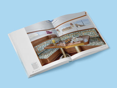 Veranda Waterside Living: Inspired Interior Design US - Hardback