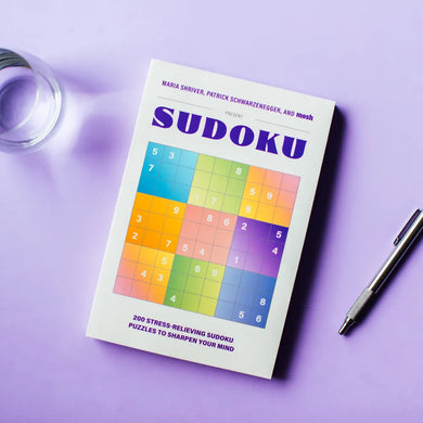 200 Stress-Relieving Sudoku Puzzles to Sharpen Your Mind US - Paperback / softback