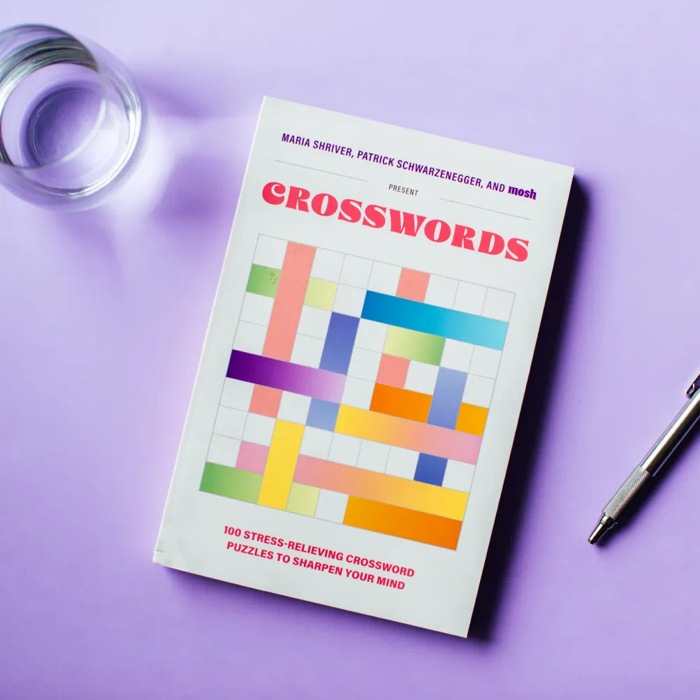 100 Stress-Relieving Crossword Puzzles to Sharpen Your Mind US - Paperback / softback