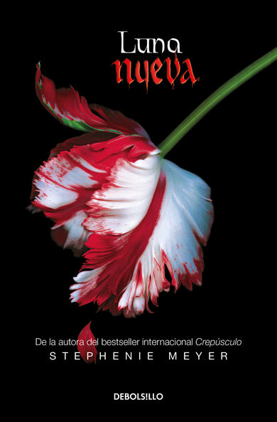 Luna nueva / New Moon cover (ISBN 9786073150514)
