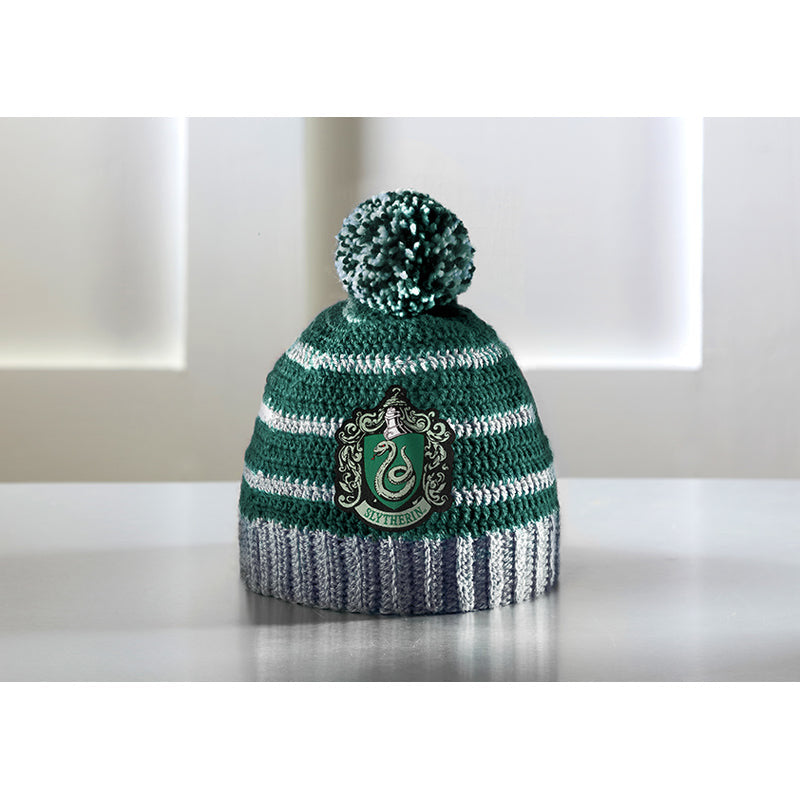 Harry Potter: Slytherin Pom-Pom Beanie Crochet Kit inside page 3