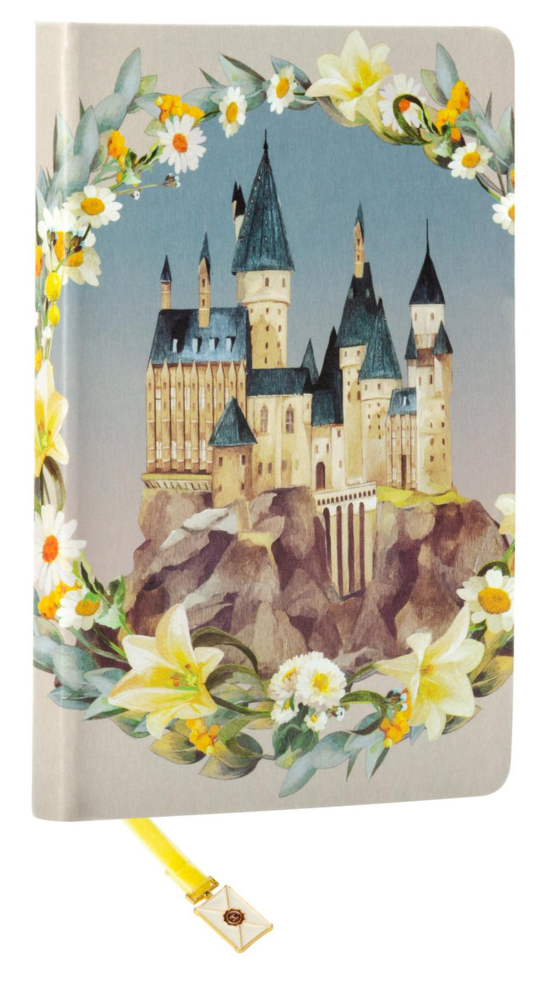 Harry Potter: Hogwarts Magical World Journal with Ribbon Charm-Art: general-買書書 BuyBookBook
