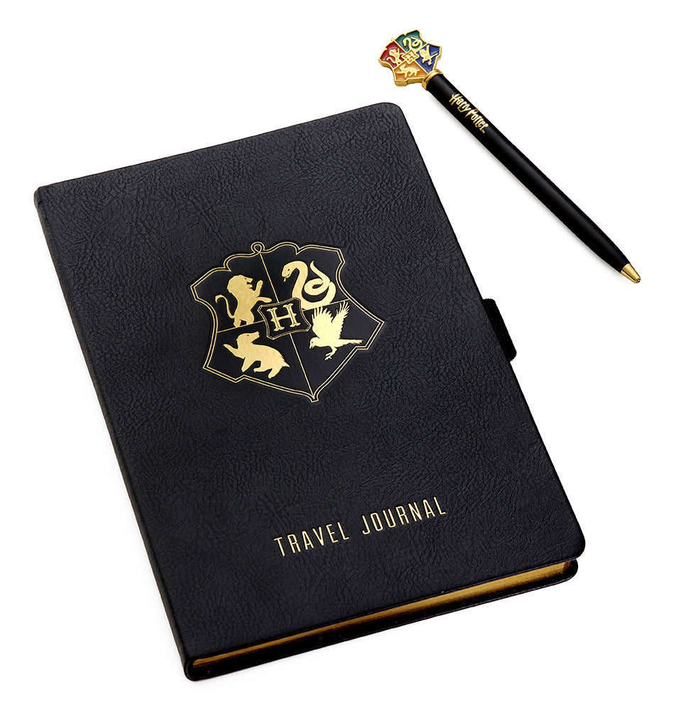 Harry Potter: Hogwarts Travel Journal with Pen inside page 1