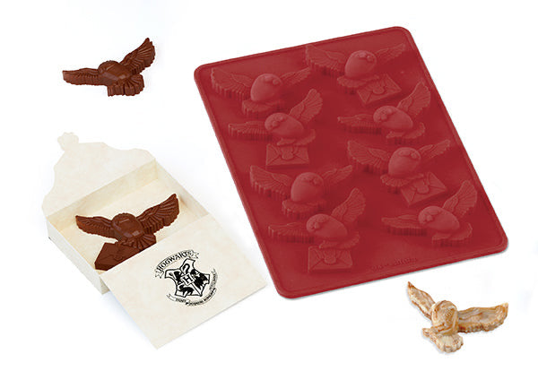 Harry Potter: Make Your Own Chocolate Owls inside page 3