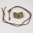 Attack on Titan 35: FLY Collector's Box Set US - Multiple-component retail product, boxed