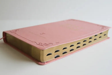 KJV Holy Bible, Giant Print Thinline Large format, Pink Premium Imitation Leather with Ribbon Marker, Red Letter, and Thumb Index US - Paperback / softback