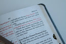 KJV Holy Bible, Large Print Medium format, Gray Faux Leather with Ribbon Marker, Red Letter, thumb Index US - Paperback / softback