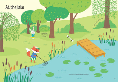 Little First Stickers Summer interior 1 (ISBN 9781474947626) [onix-asset:29cd57cc3f47c5e675d1fa00cc4949640d64eabd39a65c5484fdbeb20463812d]