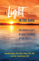 A Light in the Dark-Family and health-買書書 BuyBookBook