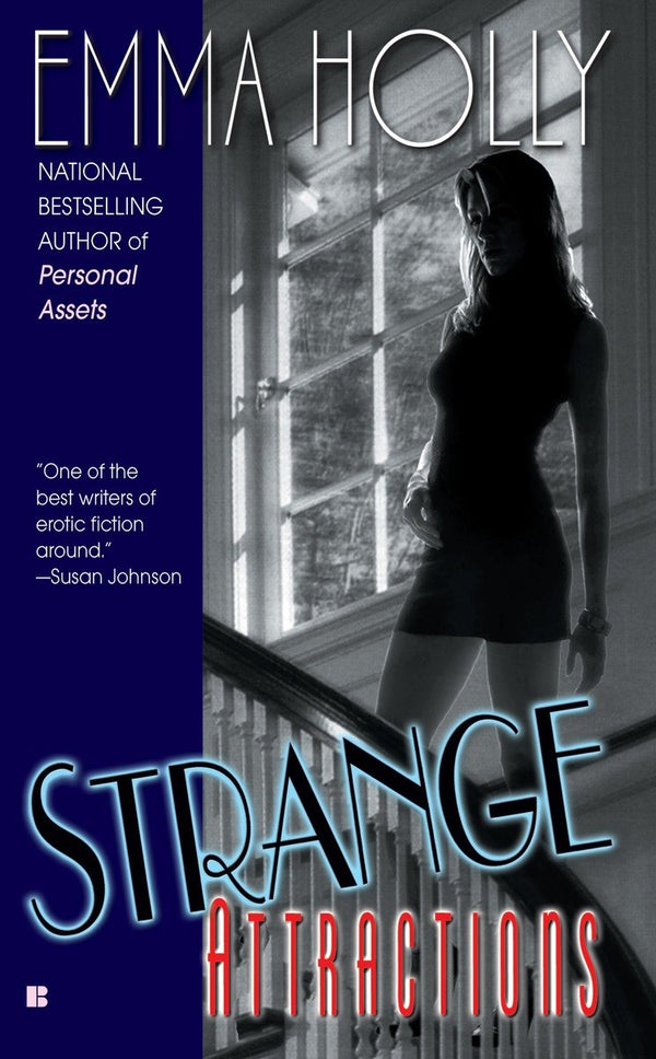 Strange Attractions-Fiction: Romance-買書書 BuyBookBook