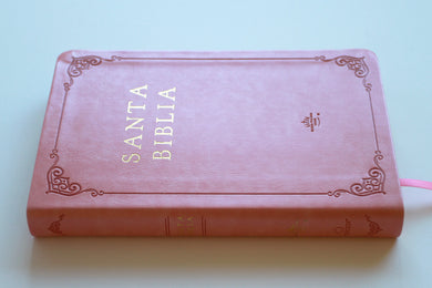 Biblia RVR 1960 letra grande tamaño manual, Piel rosada con índice / Spanish Bible RVR 1960 Handy Size Large Print Leathersoft pink with index interior 6 (ISBN 9798890982131) [onix:803d9e8a2e7d6157f5750d228a6eea57]