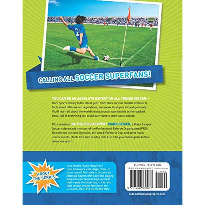 NGK Absolute Expert: Soccer (Hardback) National Geographic