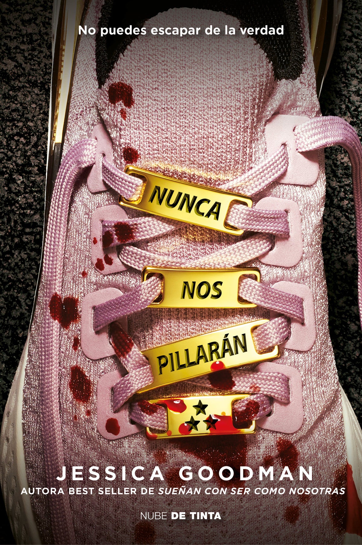 Nunca nos pillarán / They'll Never Catch Us cover (ISBN 9788419514516) [onix:1db747d9453fe8598f1cb3de551b568f]