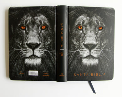 Biblia RVR 1960 tamaño grande, León de Judá, tapa dura ultrafina y con letra grande / Spanish Bible RVR 1960 Large Format, Large Print, Lion of Judah Hardcov interior 2 (ISBN 9798890985644) [onix:0dcdce8891041af6fde3c32db45bfe77]
