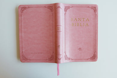Biblia RVR 1960 letra grande tamaño manual, Piel rosada con índice / Spanish Bible RVR 1960 Handy Size Large Print Leathersoft pink with index interior 3 (ISBN 9798890982131) [onix:b28ce7458a91dd0f280113980d802775]