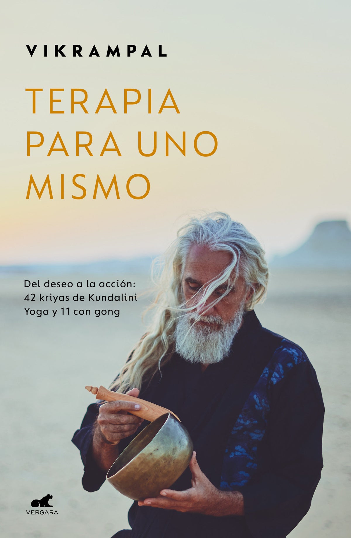 Terapia para uno mismo. Del deseo a la acción: 42 kriyas de Kundalini Yoga y 11 con gong / Self-Therapy cover (ISBN 9786073842228) [onix:b4acdb2c2bb6c60cb38f3f9d7f052e37]