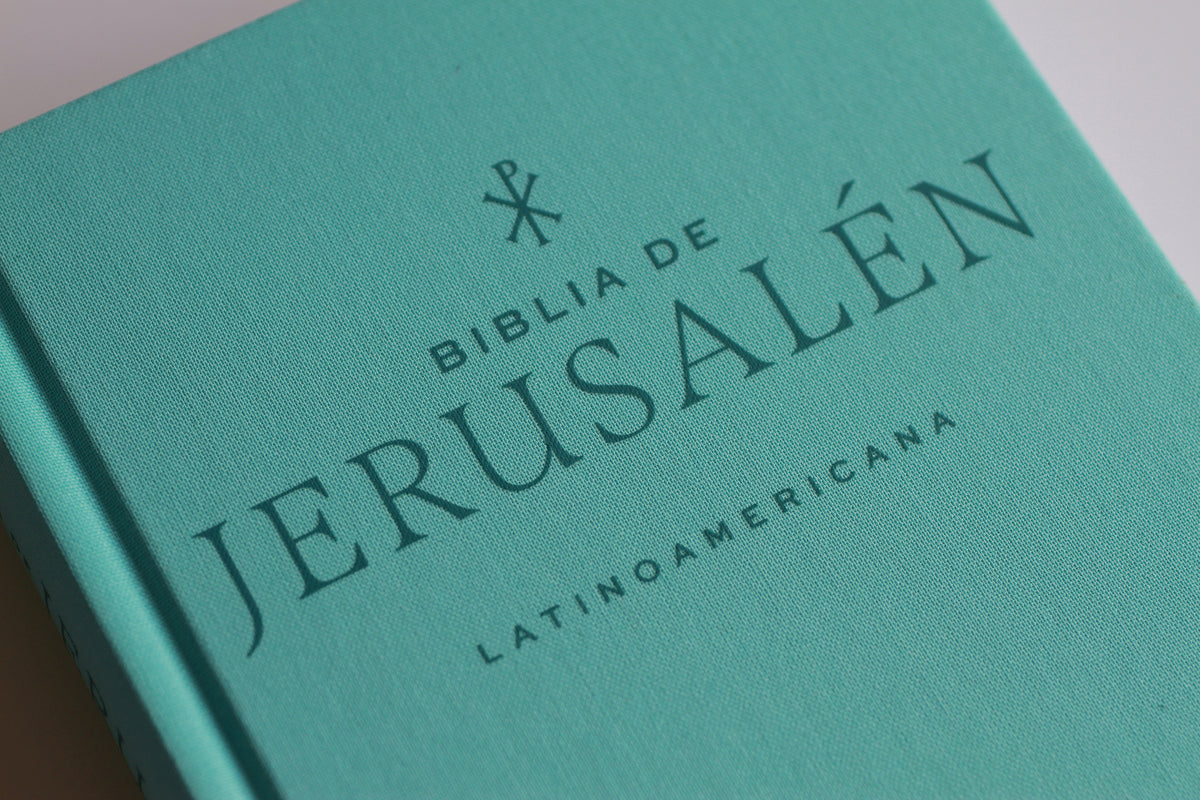 Biblia Católica Biblia de Jerusalén Latinoamericana, tapa dura, tela azul turquesa, edición de regalo / Spanish Jerusalem Bible, Latin American Edition, HC interior 6 (ISBN 9798890984241) [onix:254df31b0946b3e215b4e0ded2d347e1]
