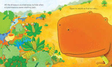 Peep Inside Dinosaurs interior 1 (ISBN 9781409582038) [onix-asset:0ce721a4f0ae009f5ee006ddf6b4c2aac3bba4ca3d99efbc963aef0401cb7289]