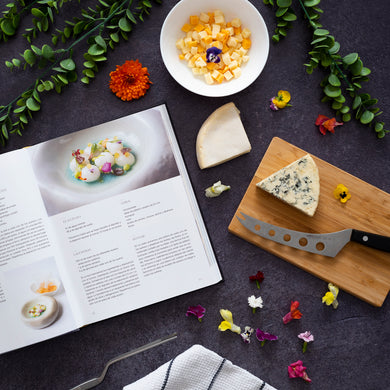 Cuatro casas. La cocina de Jordi en ABaC, Atempo, Angle y Ten's / Four Homes. Jordi's Cooking in ABaC, Atempo, Angle, and Tens interior 1 (ISBN 9788418007767) [onix:776da637359c119621293503d4c602bc]
