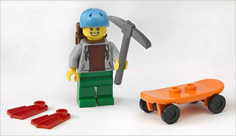 LEGO Minifigure Mission (Hardback with Minifigure & Accessories) DK UK