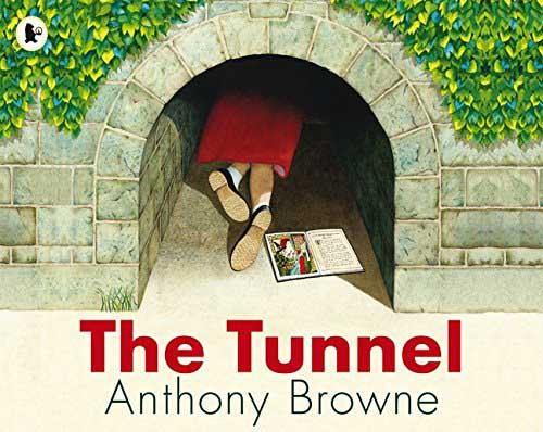 The Tunnel (Paperback) Walker UK
